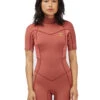 BILLABONG SYNERGY 2/2 SHORT SLEEVE BACK ZIP RED CLAY -Surfcorner Store billabong synergy 2 2 backzip muta donna red clay 1