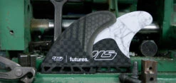 FUTURES FINS HS2 THRUSTER HAYDEN SHAPES GENERATION SERIES 9 FUTURES FINS HS2 THRUSTER HAYDEN SHAPES GENERATION SERIES -Surfcorner Store futures pinne hs2 thruster hayden shapes generation series 2
