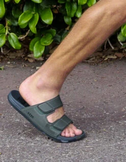 REEF SANDALS CUSHION TRADEWIND GREY OLIVE -Surfcorner Store reef infradito cushion tradewind black 8 1