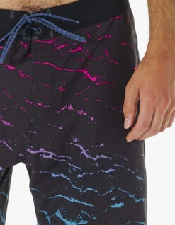 RIP CURL MIRAGE MEDINA ULTIMATE 19" BOARDSHORT -Surfcorner Store rip curl mirage medina ultimate boardshort 19 2
