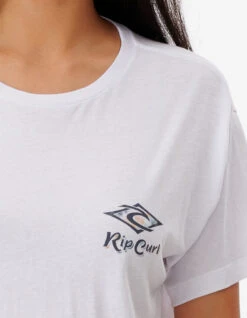 RIP CURL PSYCHEDELIC DREAMS SHORT SLEEVE CROP TEE -Surfcorner Store rip curl psychedelic dreams crop t shirt donna 1