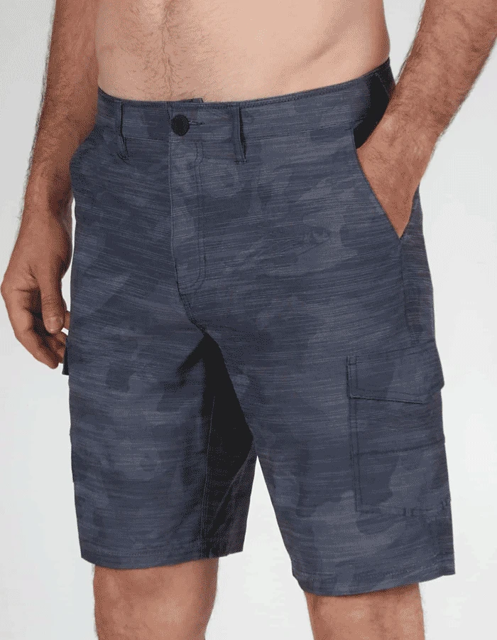 SALTY CREW DRIFTING 2 CARGO HYBRID WALKSHORT 20" BLACK CAMO